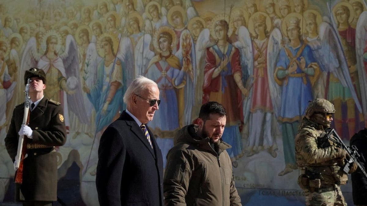 Biden and Zelenskyy in Kyiv