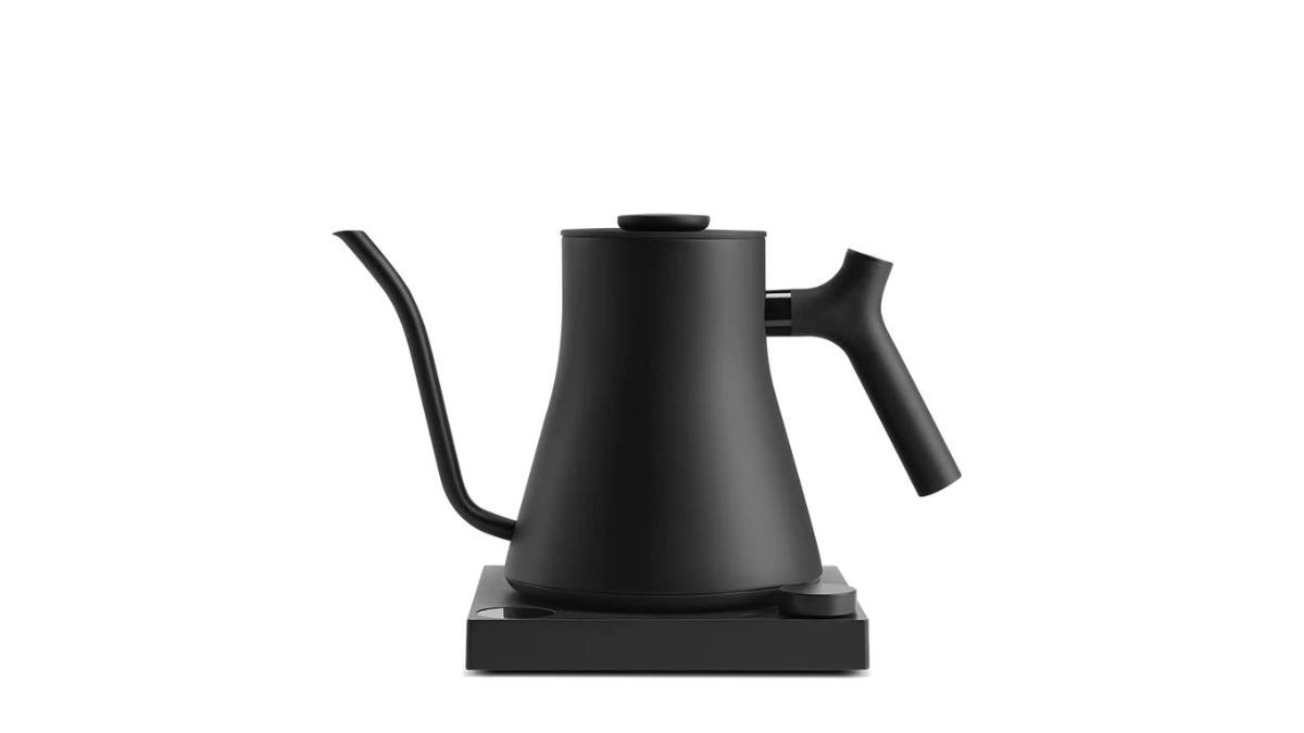 Best Electric Kettles 2023 - Forbes Vetted