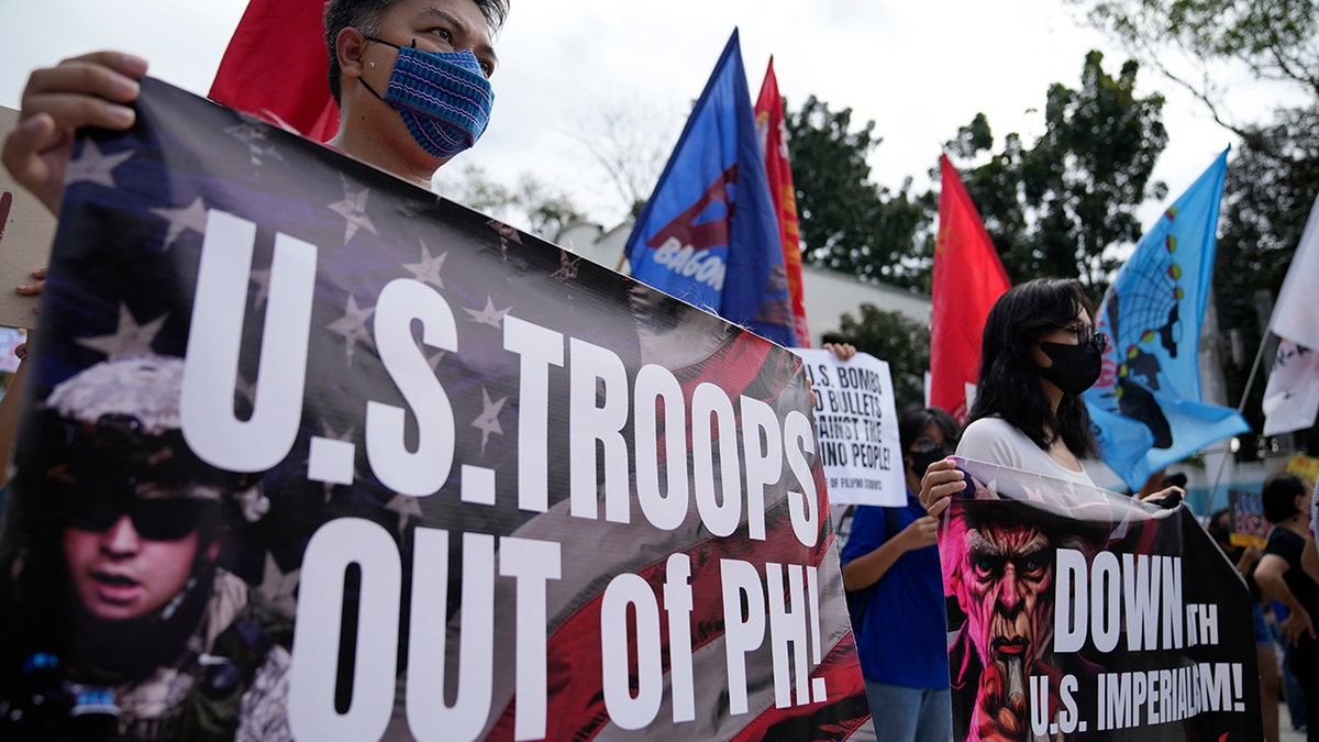 Protesters in the Philippines