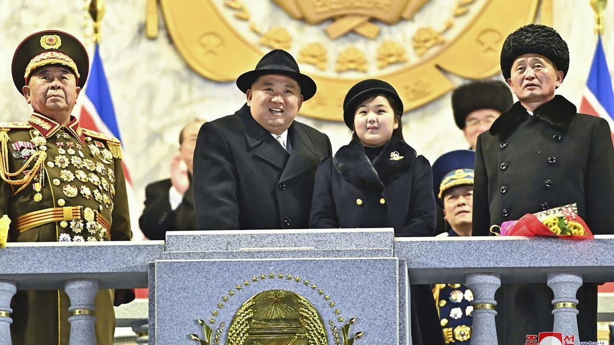 Kim Jong Un and daughter