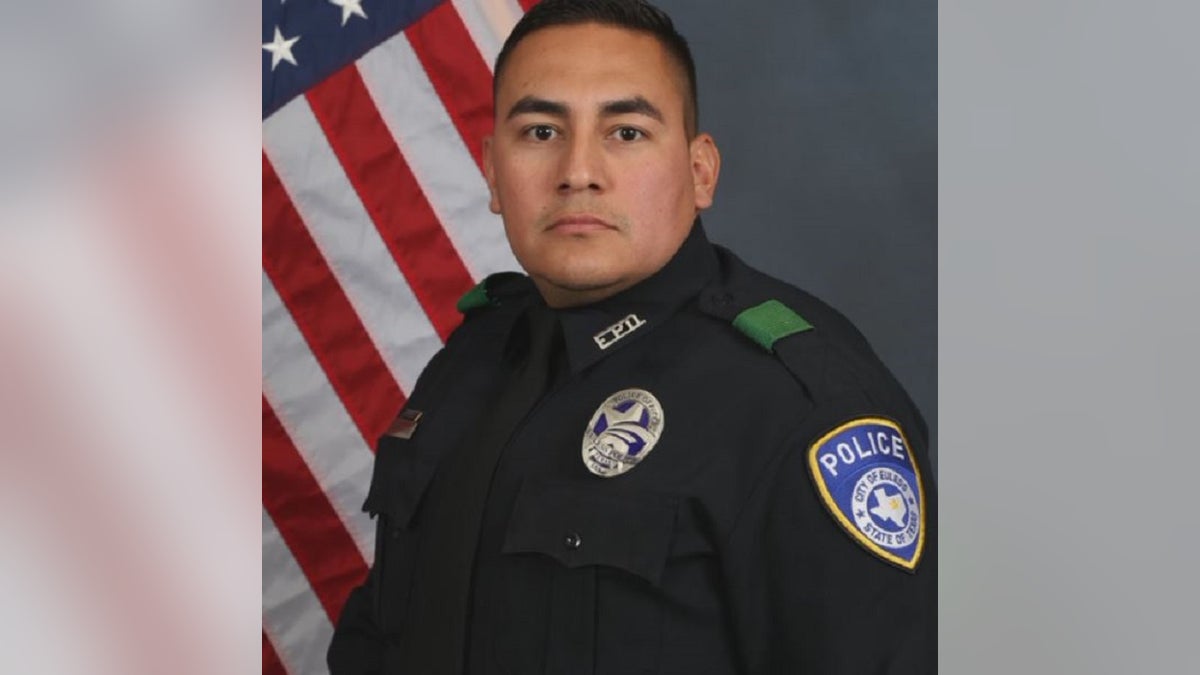 Texas police officer killed