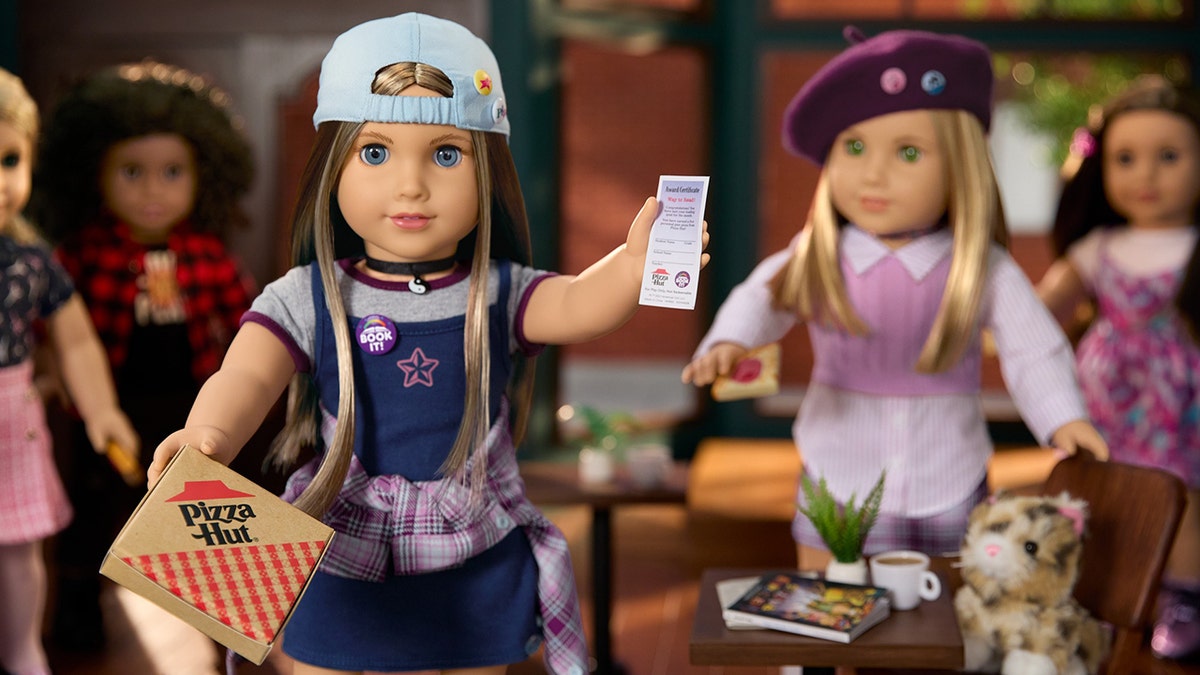 American girl deals dolls from 1990s