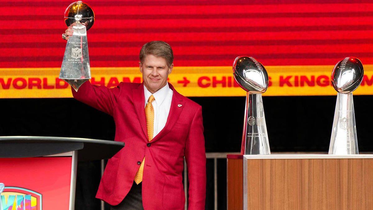 Clark Hunt at the parade