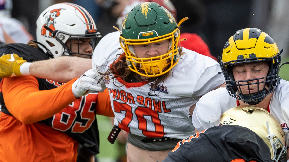 Highlights of Bison OL Cody Mauch during drills at NFL Combine, including  vintage 'Napoleon Dynamite' clip - InForum