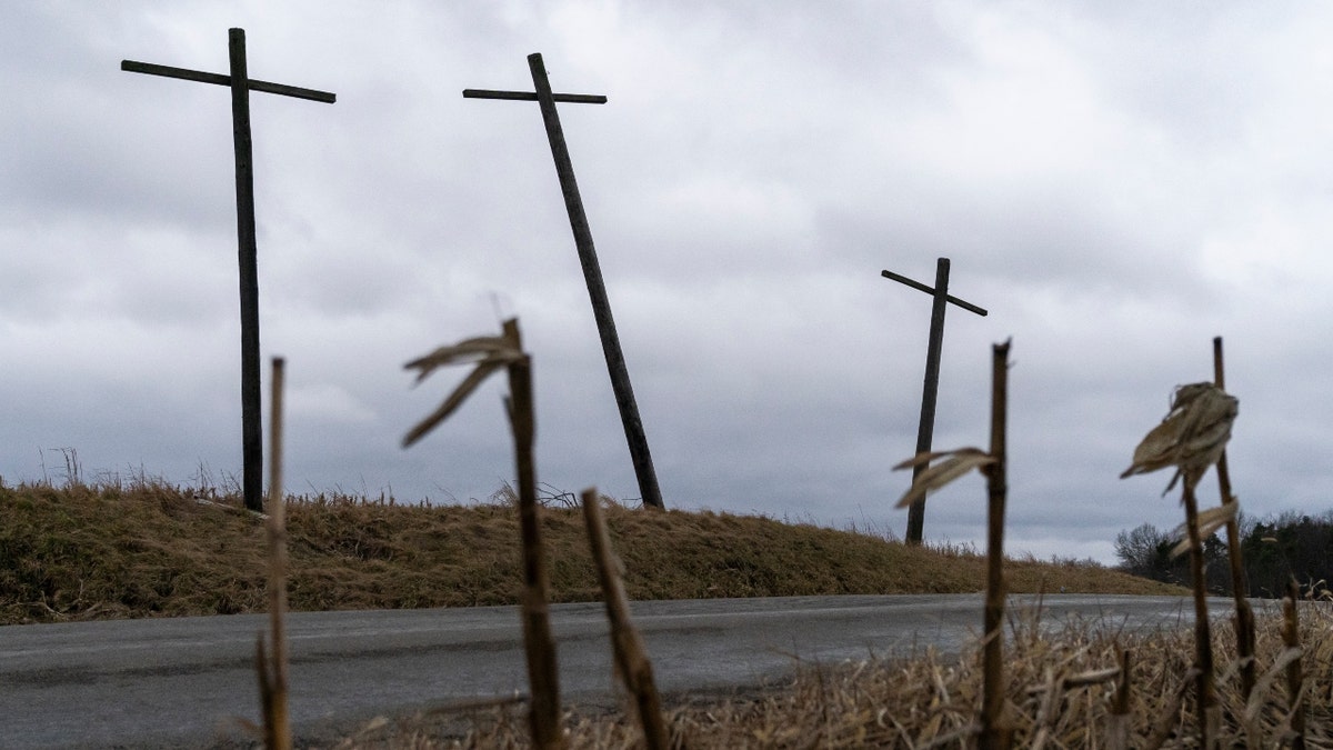 East Palestine, Ohio, crosses
