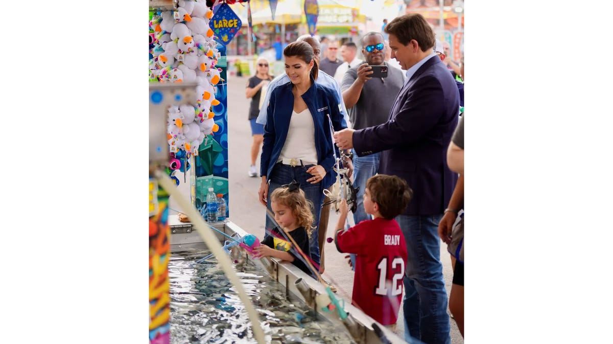 Ron DeSantis with family at fair