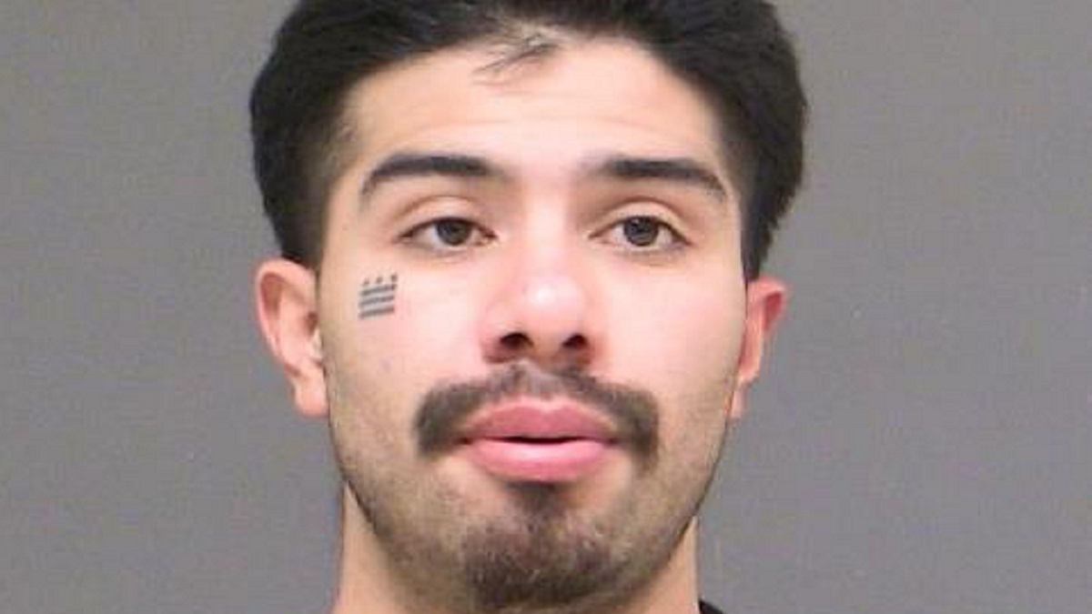 Oregon murder suspect Edi Villalobos mugshot