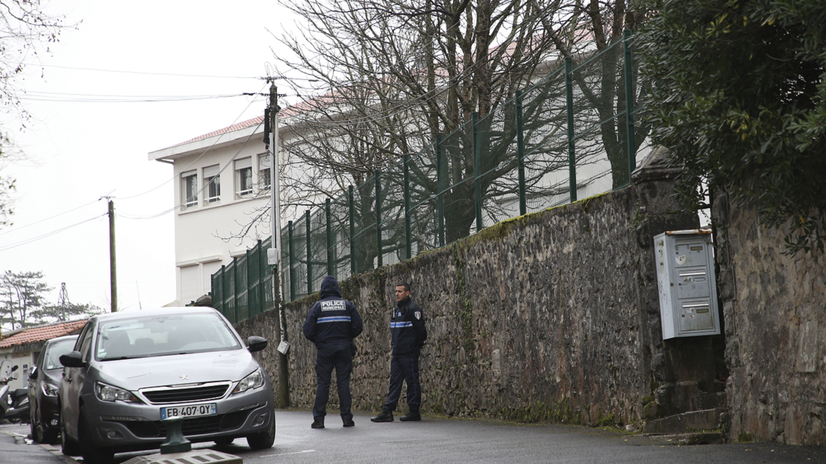 School in southwestern France where teacher was stabbed