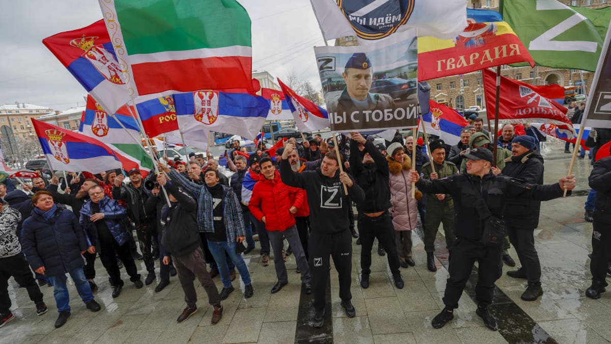 protestors moscow US embassy