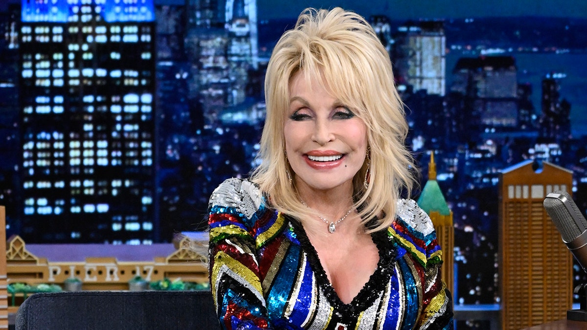 Dolly Parton on "Tonight Show with Jimmy Fallon"