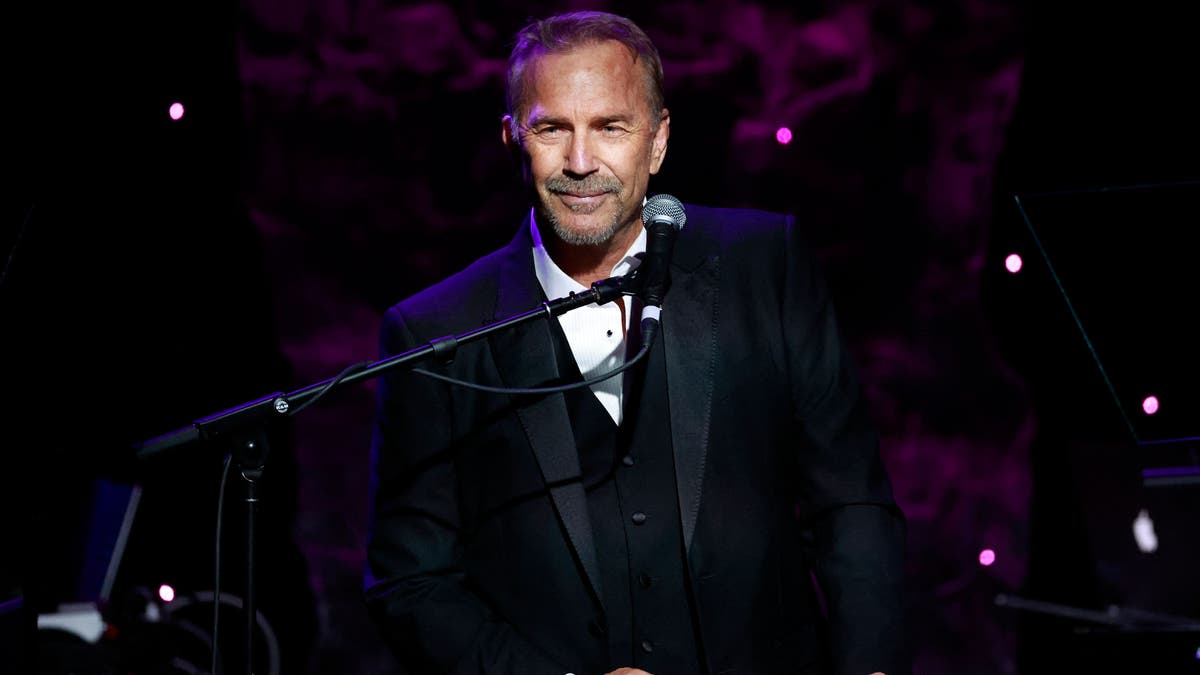 Kevin Costner Pre-Grammy Gala