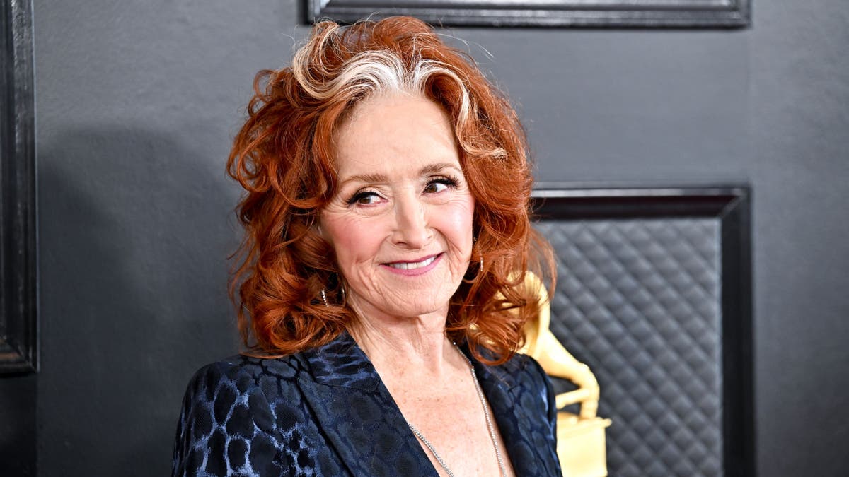 Bonnie Raitt on the 2023 Grammy Awards red carpet