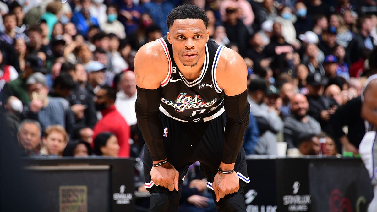 Russell Westbrook makes his Clippers debut