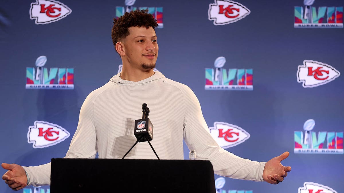 Patrick Mahomes speaks to the media during a Super Bowl presser