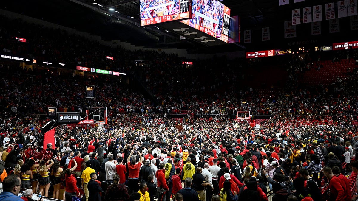 The Maryland court is stormed after beating Purdue