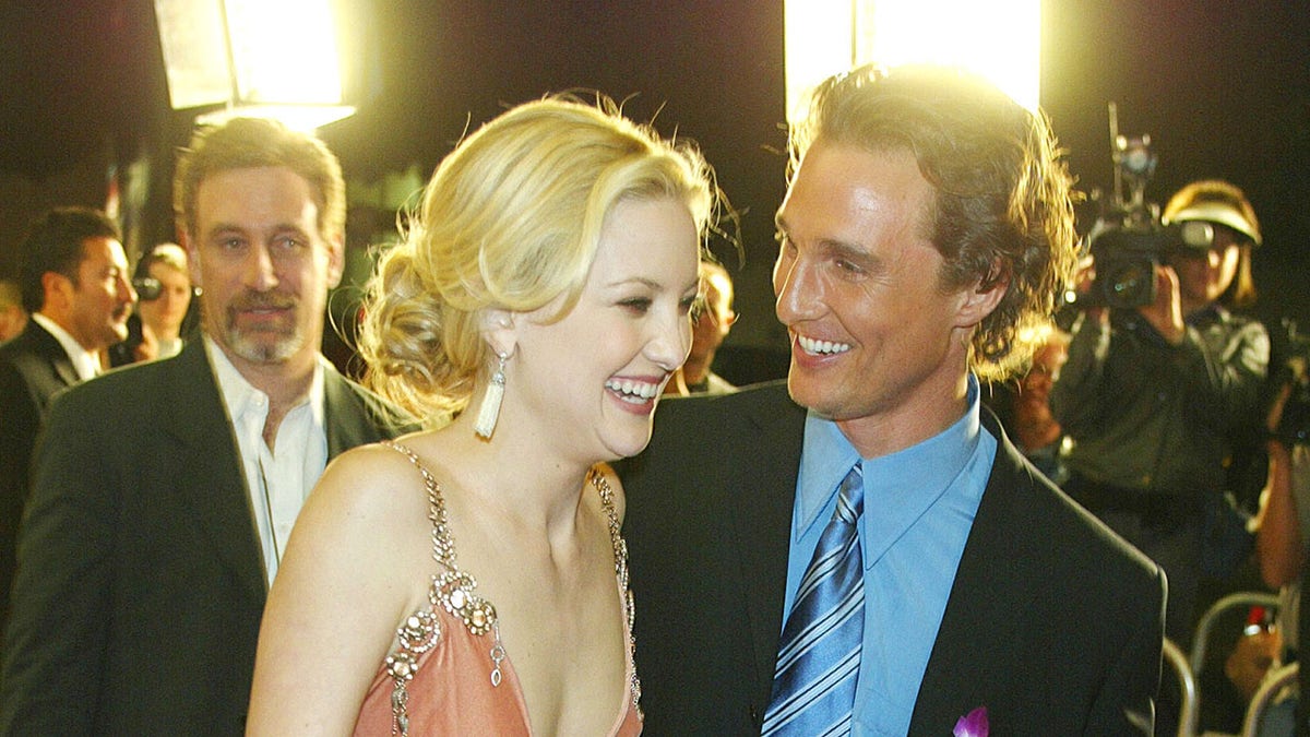 Kate Hudson and Matthew McConaughey laughing