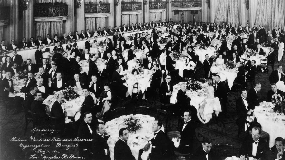 Black and white group photo of Academy banquet