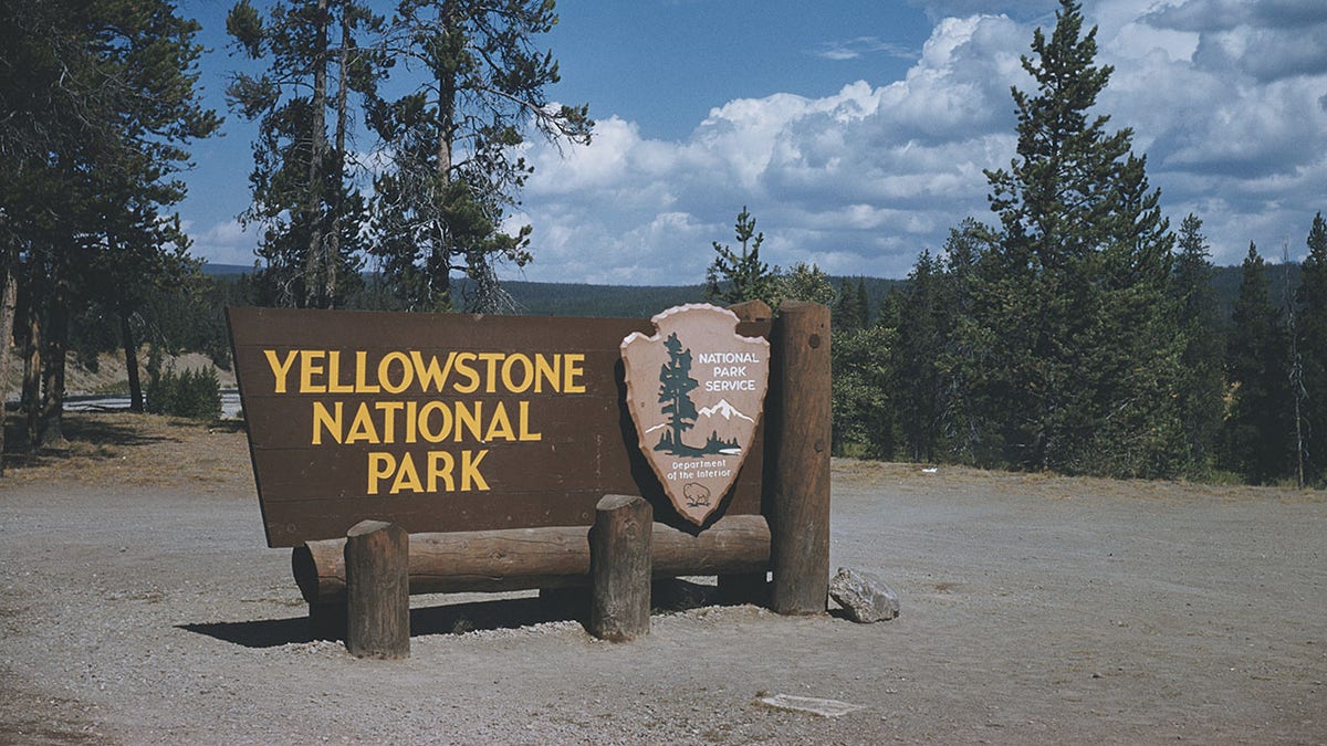 Yellowstone entrance