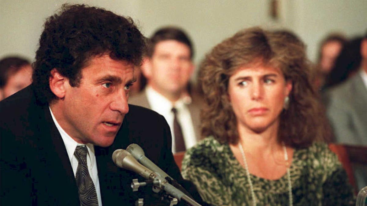 Paul Michael Glaser and Elizabeth Glaser testifying in Congress in 1990