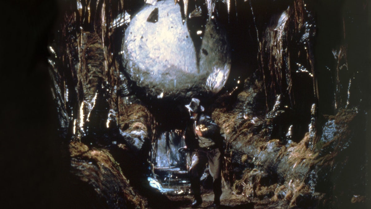 Harrison Ford filming boulder scene in raiders of the lost ark