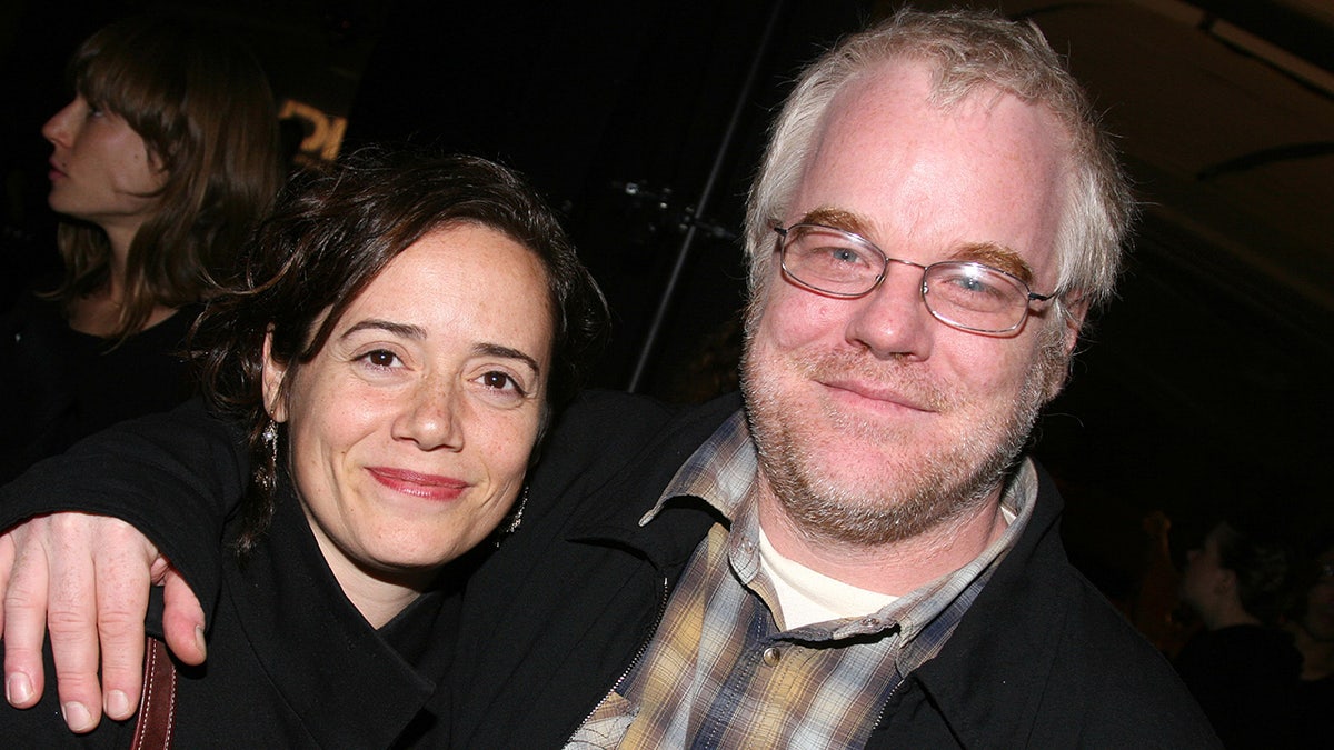 Philip Seymour Hoffman and Mimi O'Donell in New York City