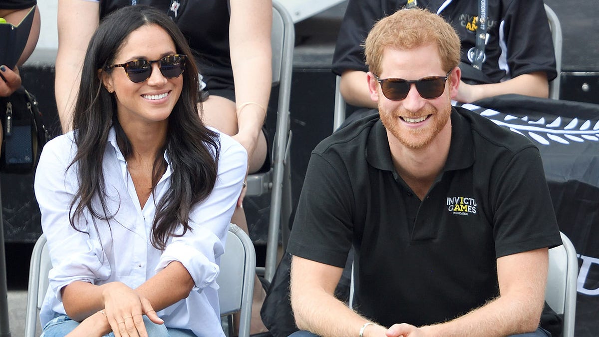 Meghan Markle and Prince Harry attend the Wheelchair Tennis on day 3 of the Invictus Games Toronto 2017