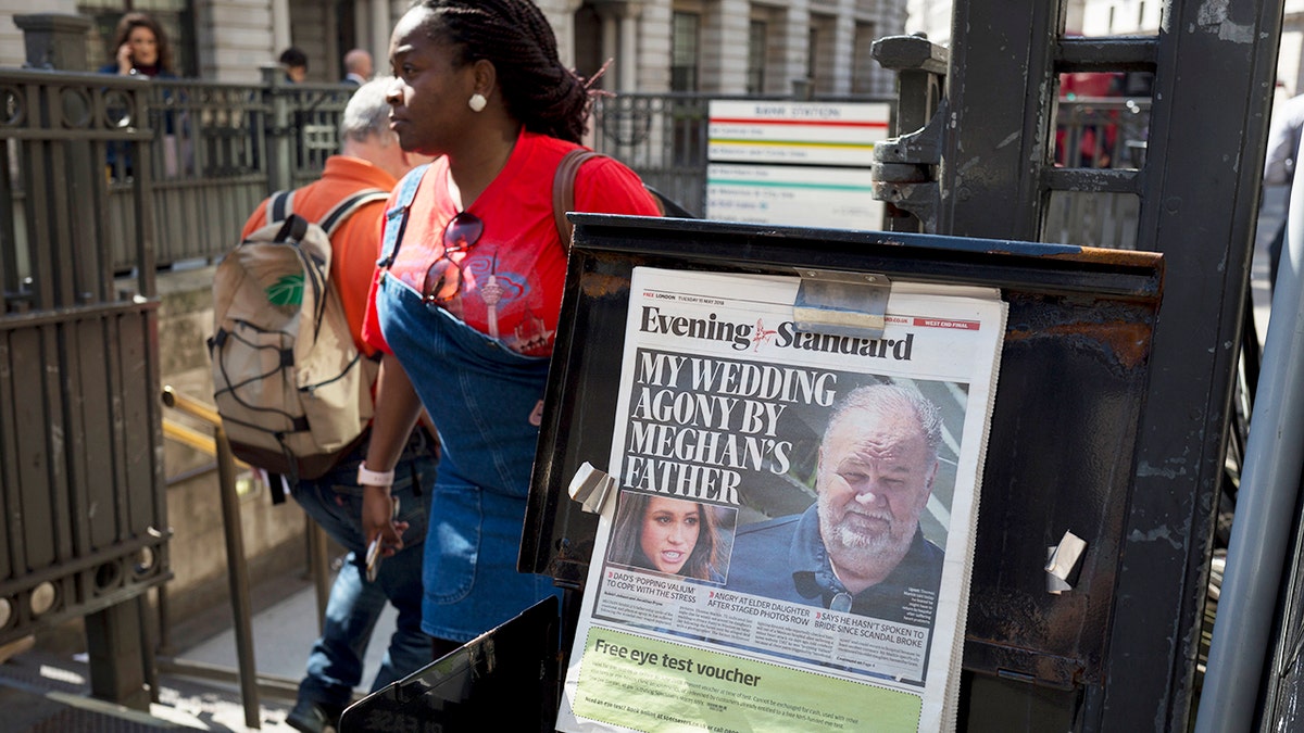 Evening Standard headlines with news of Meghan Markle's father Thomas Markle not attending the royal wedding