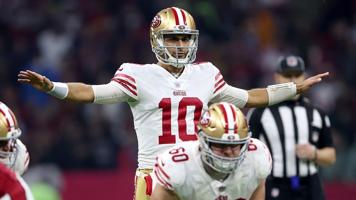 5 NFL Teams Named Potential Suitors For Jimmy Garoppolo - The Spun: What's  Trending In The Sports World Today