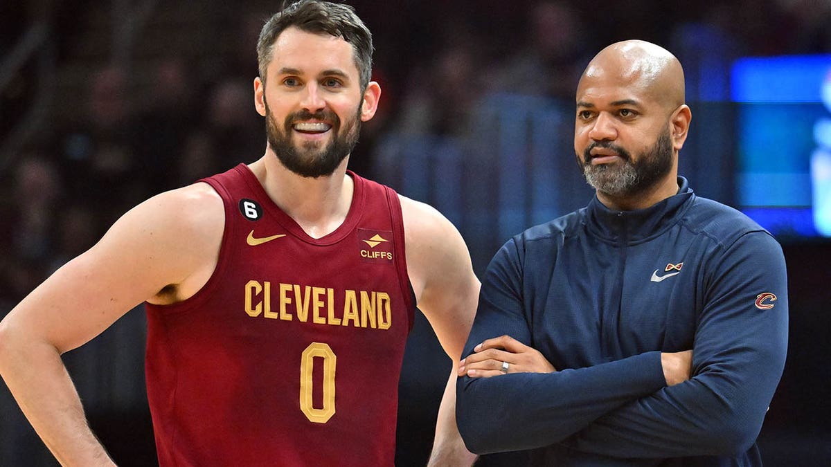 Kevin Love and JB Bickerstaff