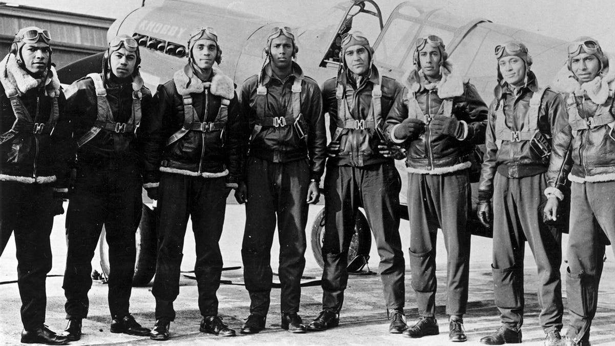 Pilots from 332nd Fighter Group