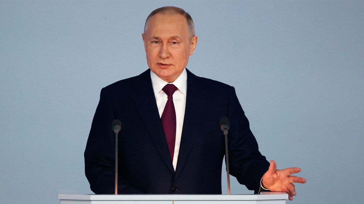 Putin speaking at his annual address