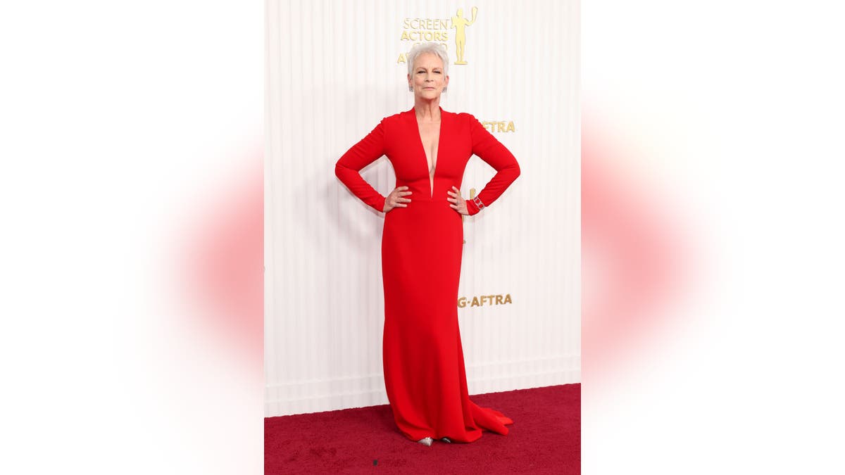 Jamie Lee Curtis stuns red dress SAG Awards