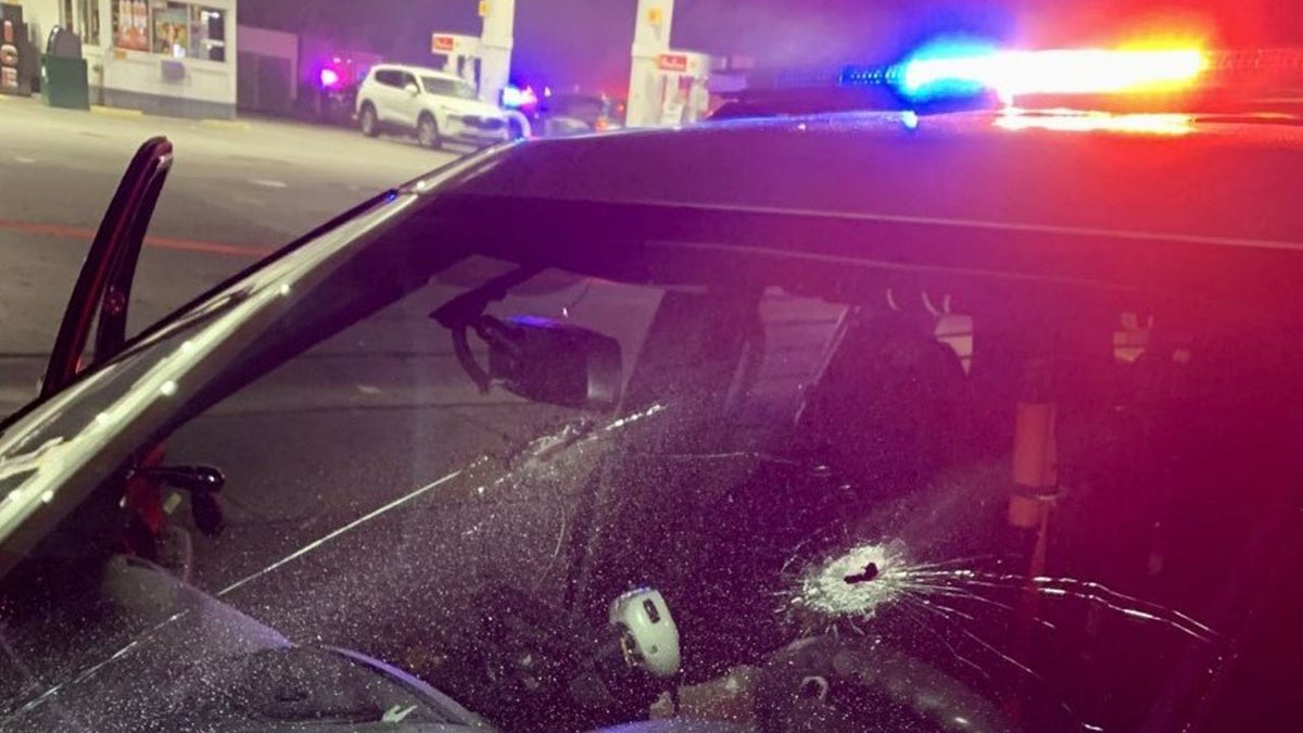 San Jose police officer shot, wounded after suspect flees traffic stop