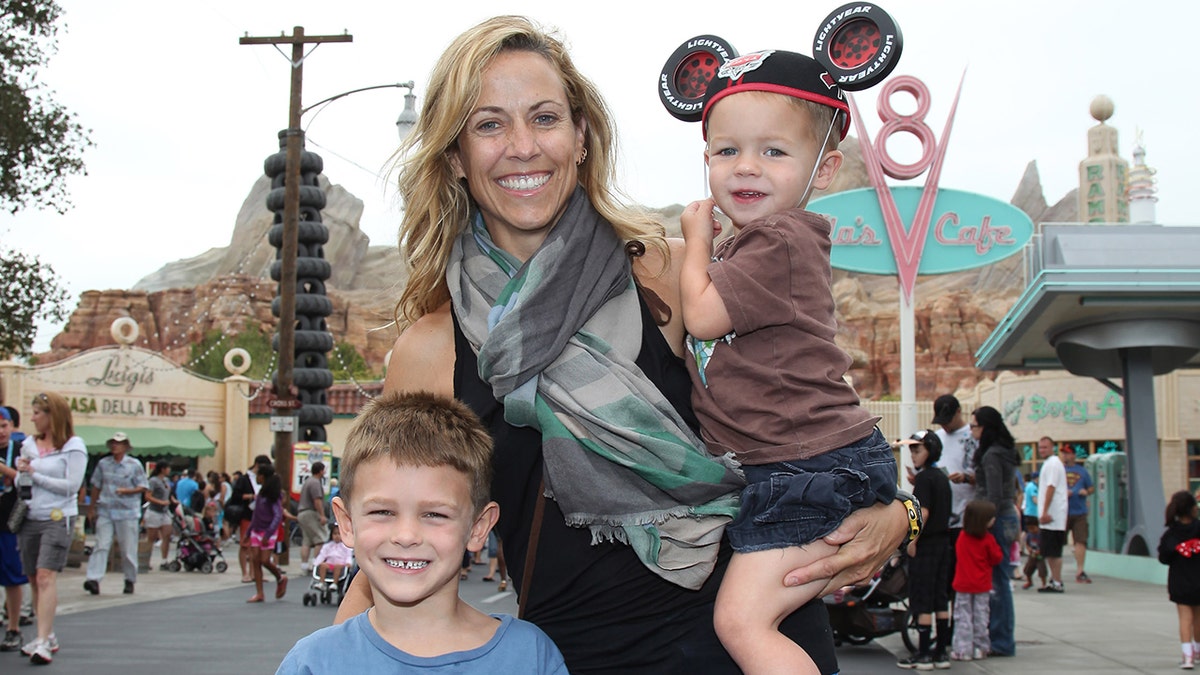 Sheryl Crow and her kids at Disneyland