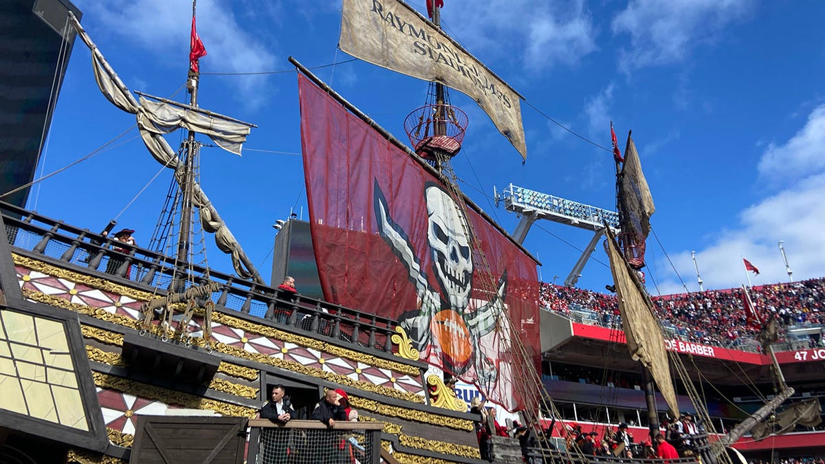 Buccaneers pirate ship