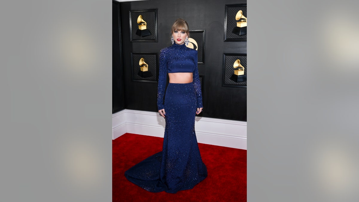 Taylor Swift rocks Robert Cavalli at Grammys