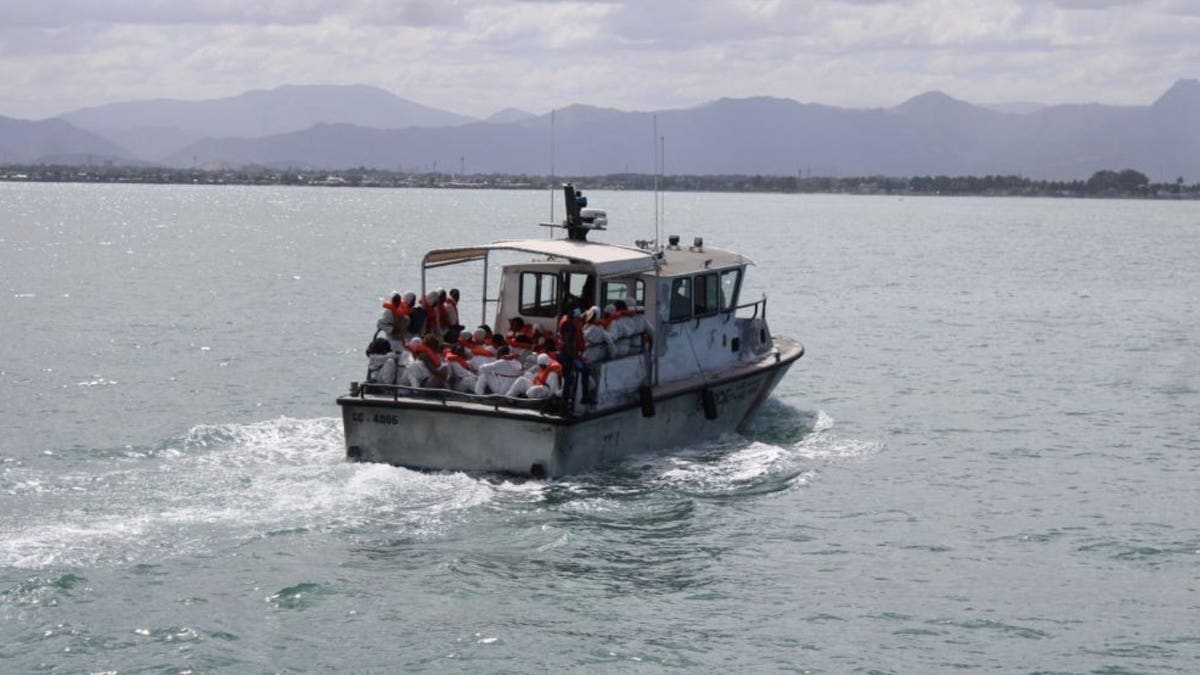 Coast Guard returns migrants to Haiti