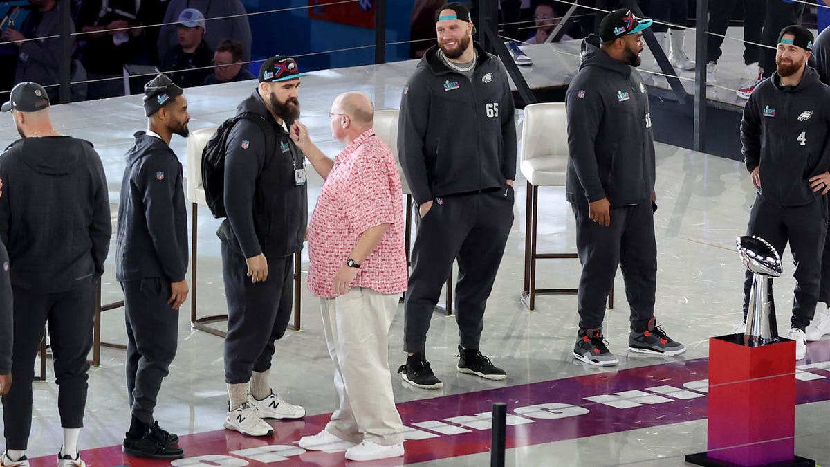 Andy Reid with Eagles