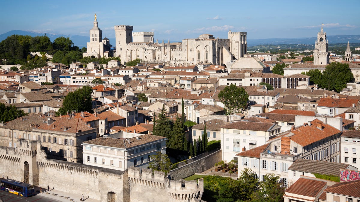 Avignon. Provence buildings