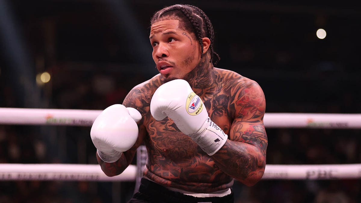 Gervonta Davis in ring