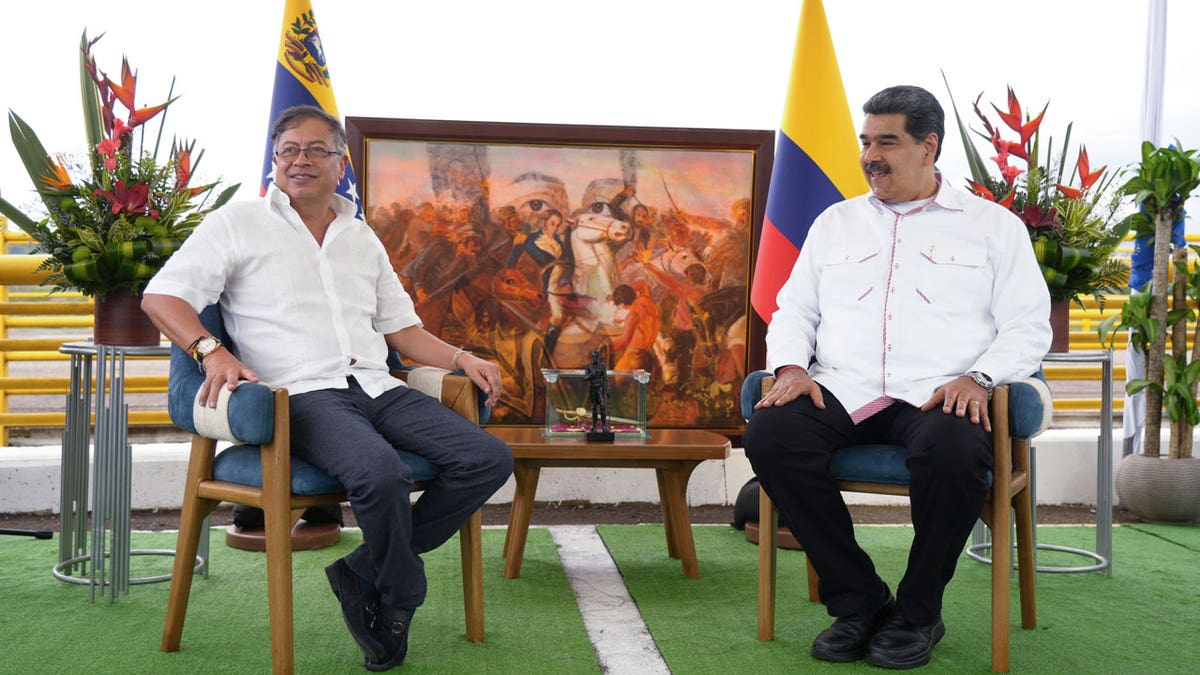 Gustavo Petro and Nicolas Maduro