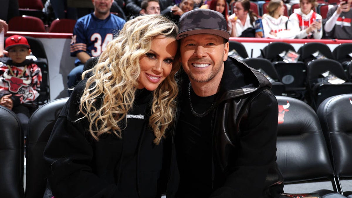 jenny mccarthy donnie wahlberg