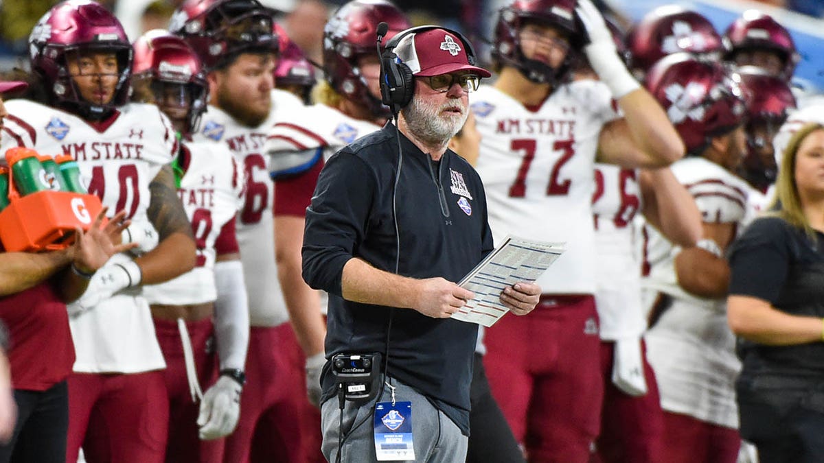 Jerry Kill on sideline