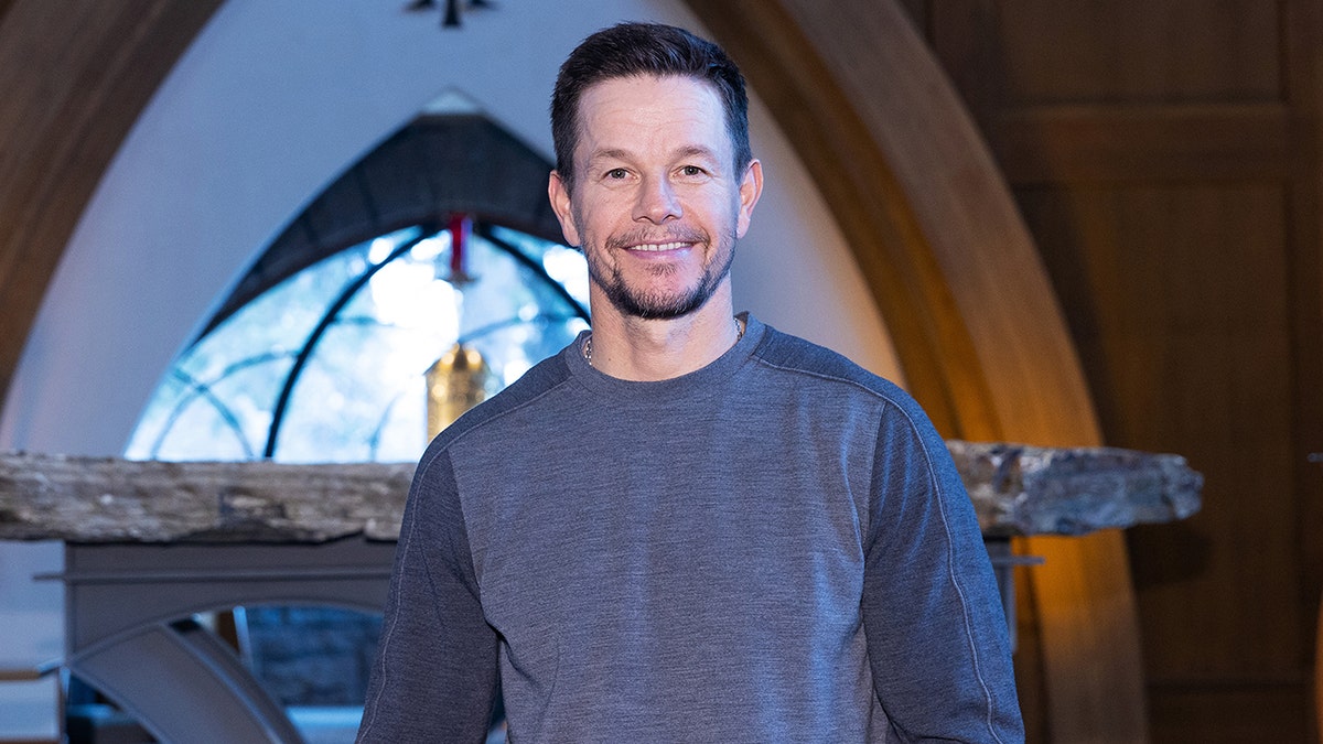 Mark Wahlberg Father Stu