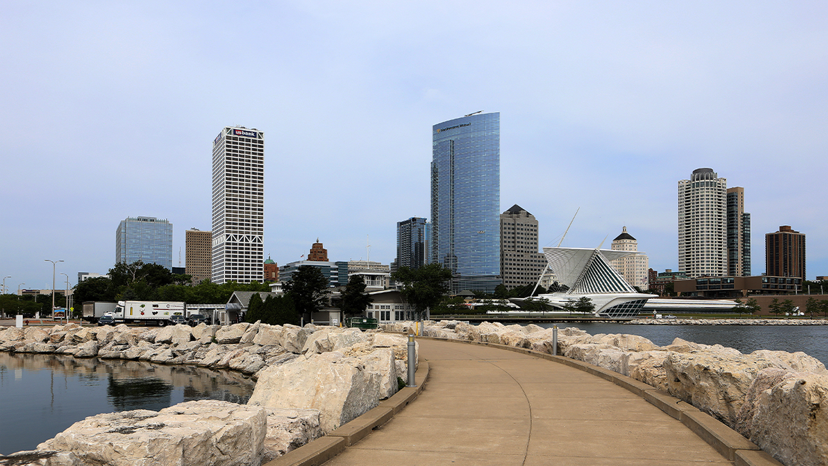 Milwaukee skyline