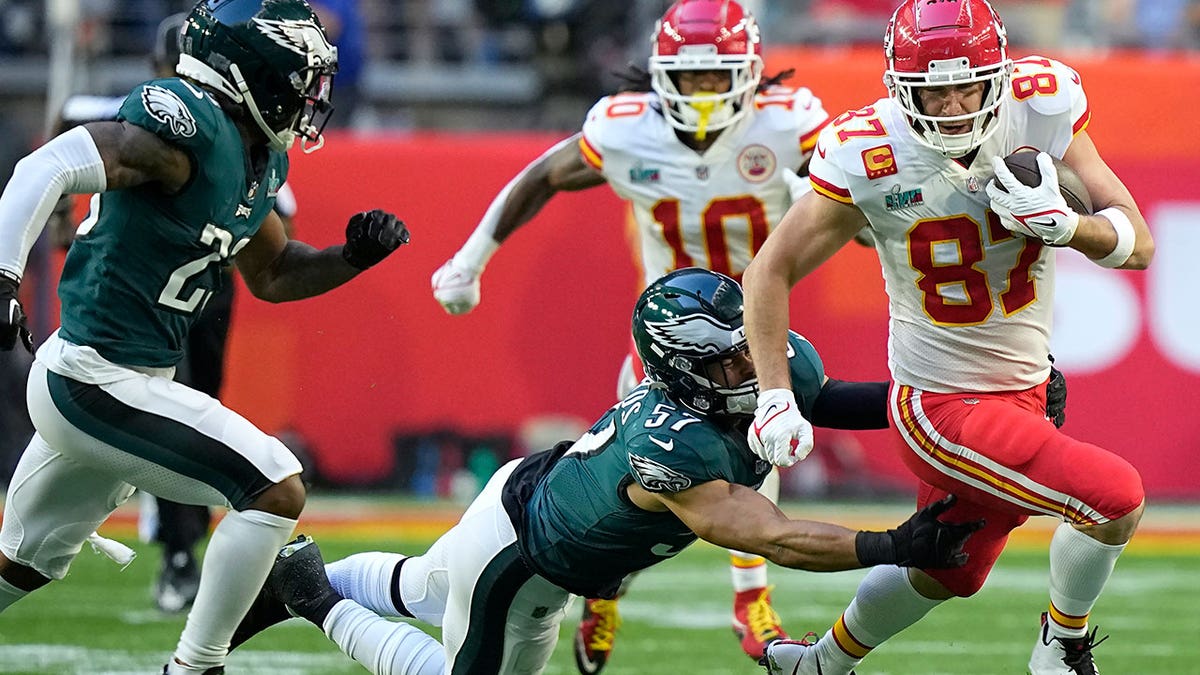 Travis Kelce Của Chiefs Gợi ý Về Việc đi Du Lịch đến Nam Mỹ để Hỗ Trợ ...