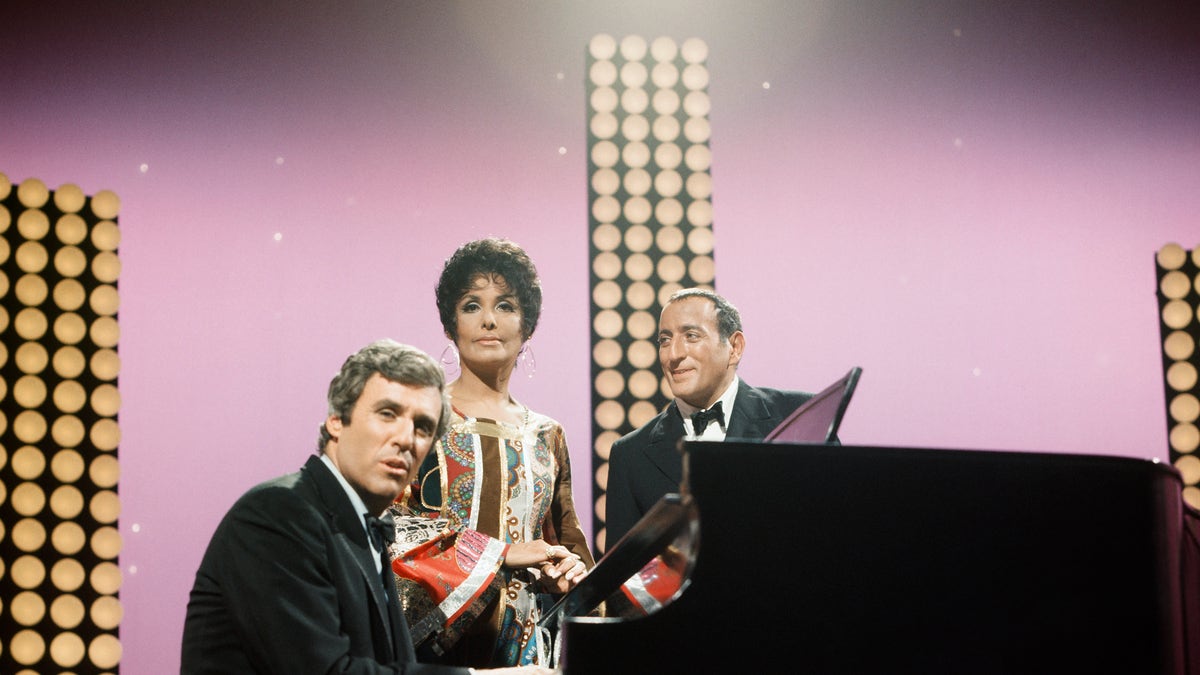 Tony Bennett performing with Burt Bacharach and Lena Horne