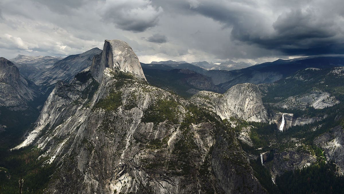 Yosemite Half dome