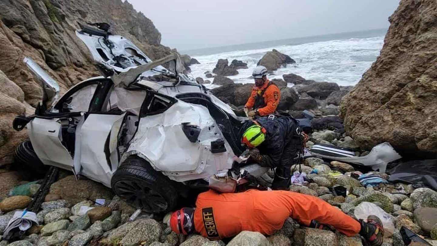 California Doctor Facing Murder Charges for Driving Family Off Cliff Admitted to Mental Health Program