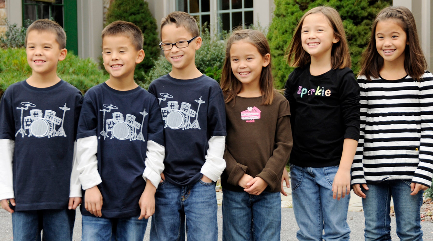 Kate Gosselin Marks Sextuplets' 20th Birthday with Rare Family Photo Amidst Family Feud